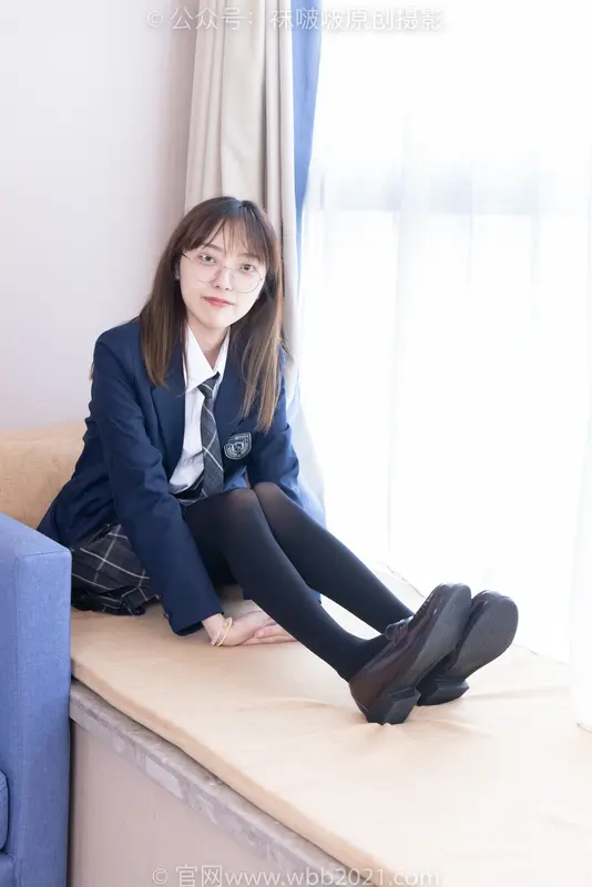 [BoBoSocks袜啵啵] NO.432 稚予-皮鞋、厚黑丝、jk制服（仅花絮版） - BoBoSocks袜啵啵